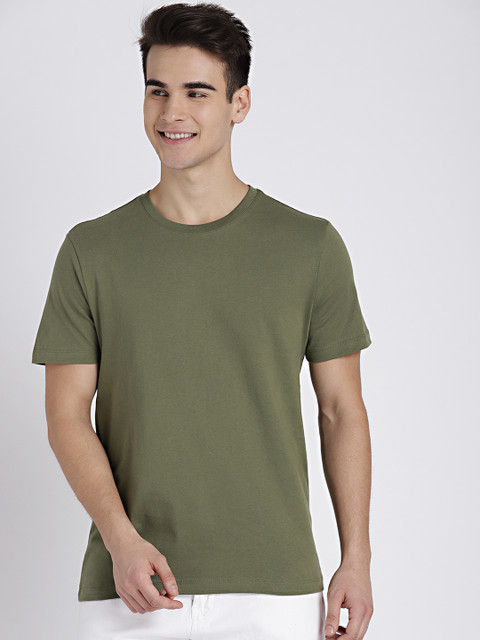 

GAP Men Olive Green Solid Round Neck T-shirt