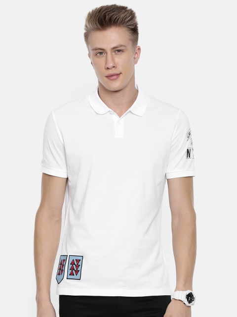 

Calvin Klein Jeans Men White Solid Polo Collar T-shirt
