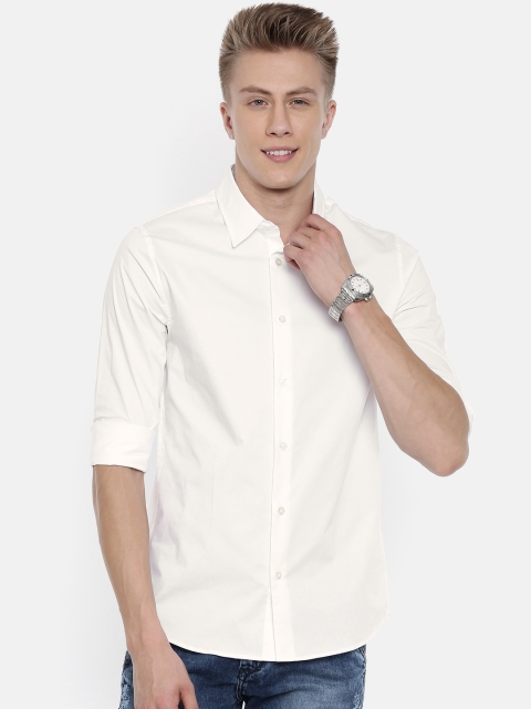 

Calvin Klein Jeans Men White Slim Fit Solid Casual Shirt