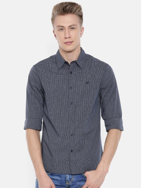 

Calvin Klein Jeans Men Navy Blue & White Regular Fit Checked Casual Shirt