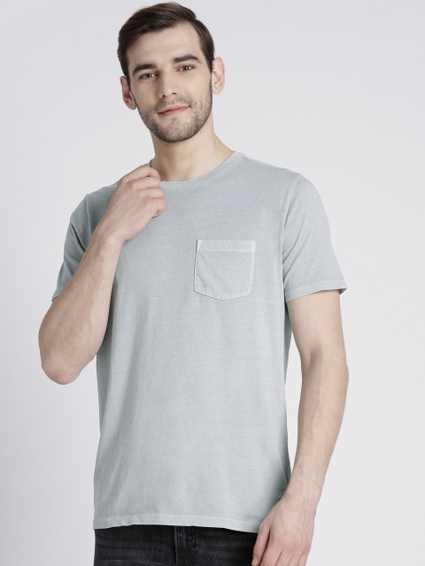 

GAP Men's Pocket T-shirt, Grey