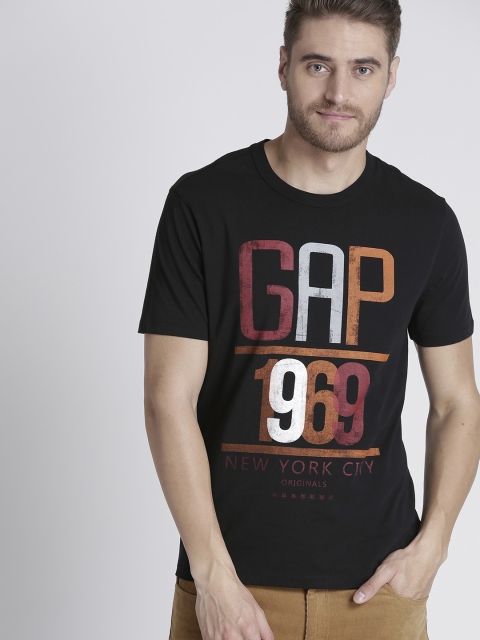 

GAP Men Logo Crewneck T-Shirt, Black