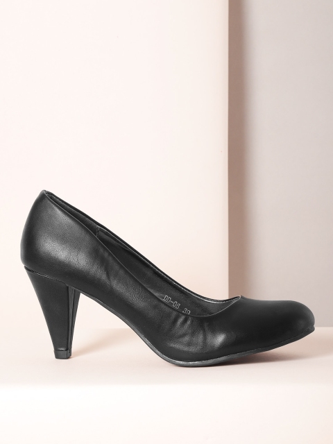 

Mast & Harbour Women Black Solid Pumps