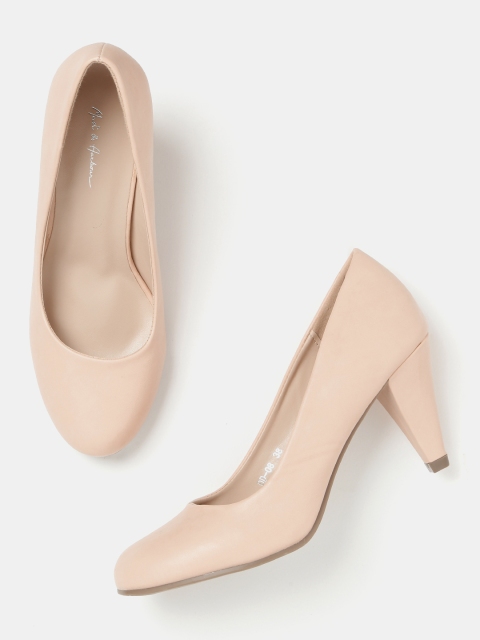 

Mast & Harbour Women Peach-Coloured Solid Pumps