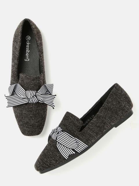 

DressBerry Women Charcoal Grey Solid Ballerinas