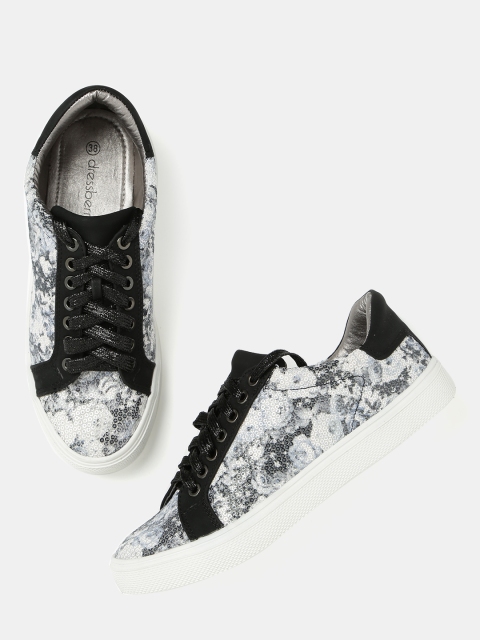 

DressBerry Women Black & Off-White Printed Sneakers