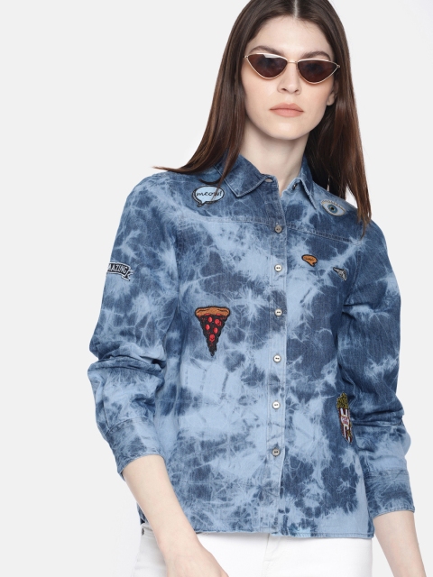 

Kook N Keech Women Blue Regular Fit Applique Faded Casual Denim Shirt