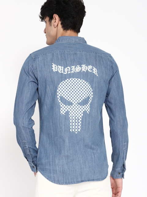 

Kook N Keech Marvel Men Blue Regular Fit Printed Back Chambray Casual Shirt