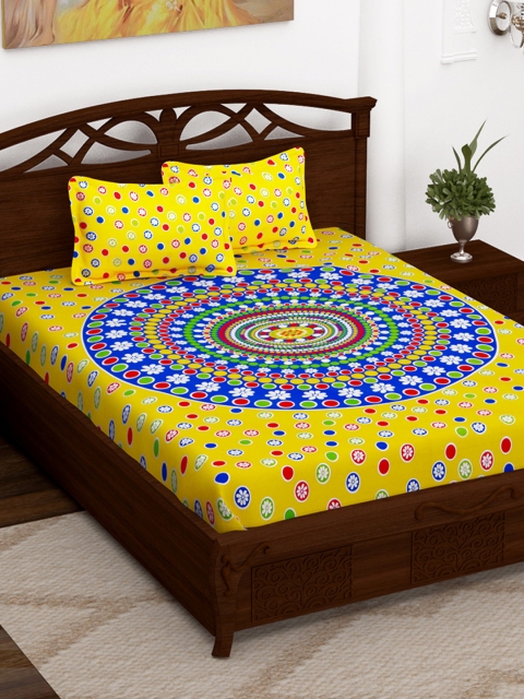 

Story@home Yellow Geometric Flat 152 TC Cotton Queen Bedsheet with 2 Pillow Covers