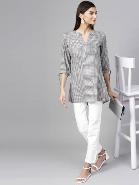 

GERUA Women Grey & Teal Blue Checked A-Line Kurti