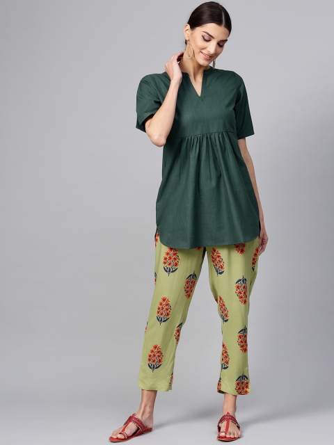 

GERUA Women Green Solid Kurti with Trousers