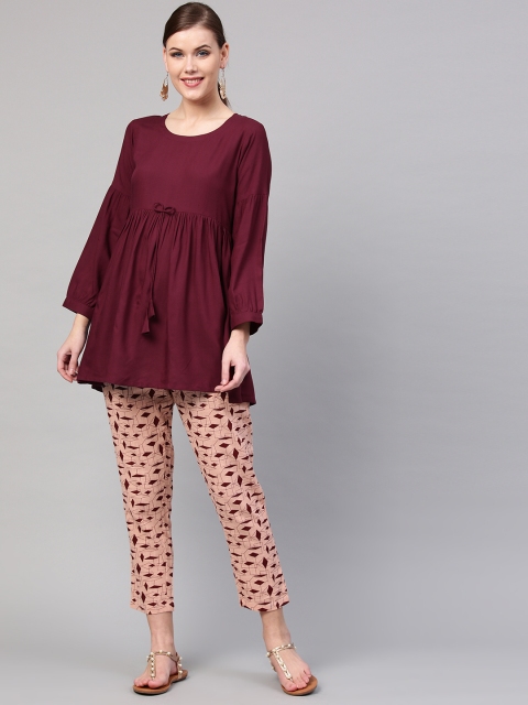 

GERUA Women Burgundy & Peach-Coloured Solid Kurti with Trousers