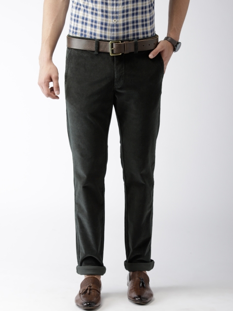 

Indian Terrain Men Green Brooklyn Slim Fit Solid Corduroy Regular Trousers