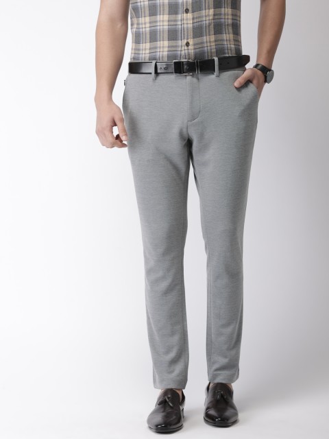 

Indian Terrain Men Grey Regular Fit Solid Regular Trousers