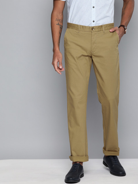 

Indian Terrain Men Khaki Kansas Regular Straight Fit Solid Regular Trousers