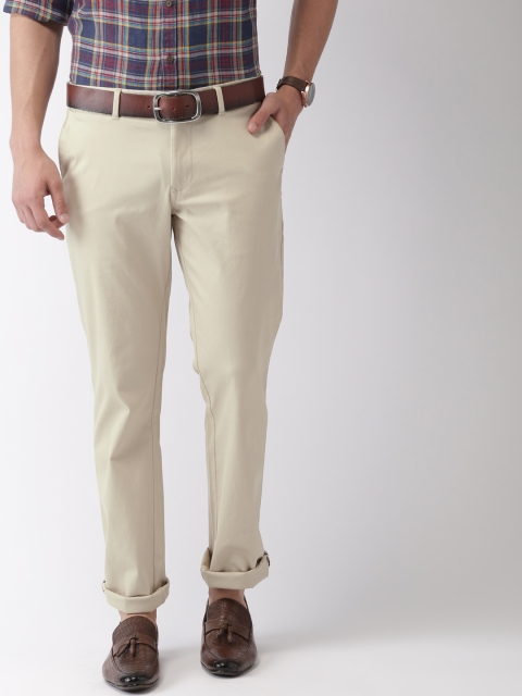 

Indian Terrain Men Beige Kansas Regular Fit Solid Chinos