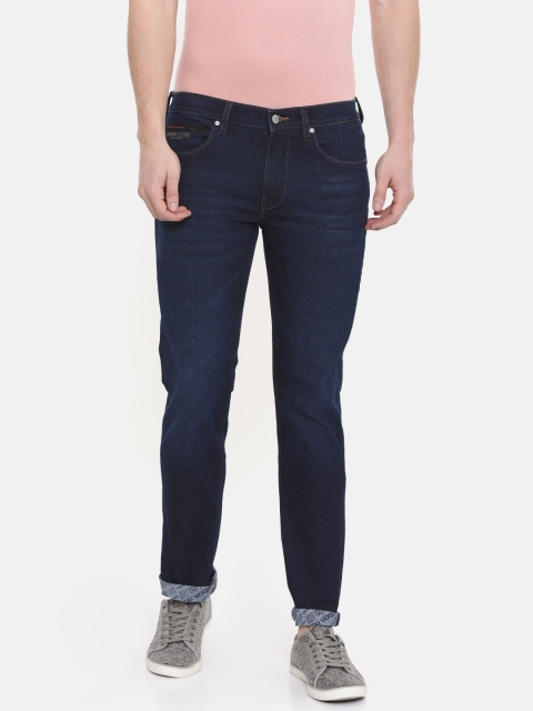 

Lee Men Blue Travis Slim Fit Mid-Rise Clean Look Stretchable Jeans