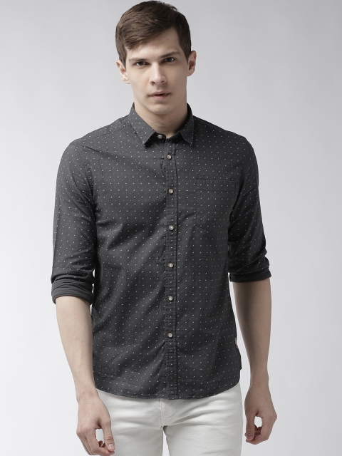 

Flying Machine Men Charcoal Grey Regular Fit Printed Casual Shirt