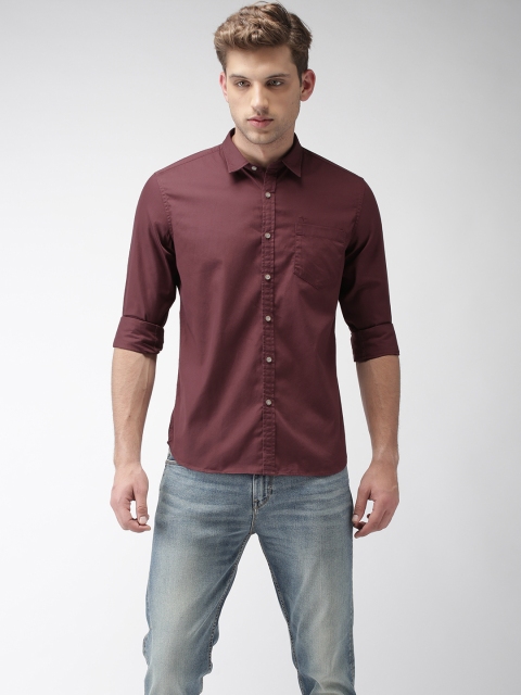 

Flying Machine Men Maroon Regular Fit Solid Casual Shirt