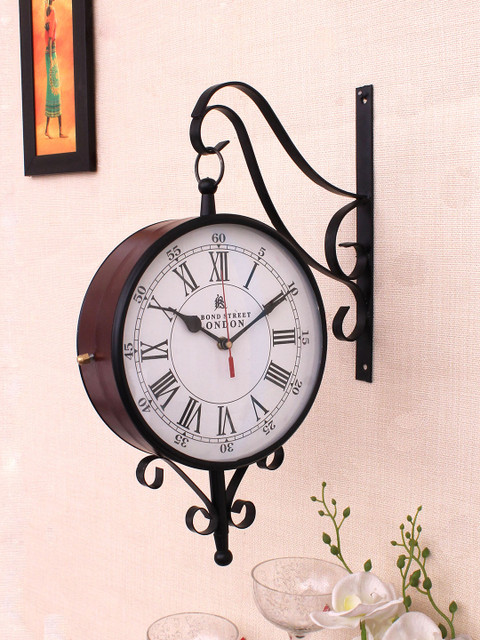 

Home Sparkle White Round Solid Analogue Wall Clock