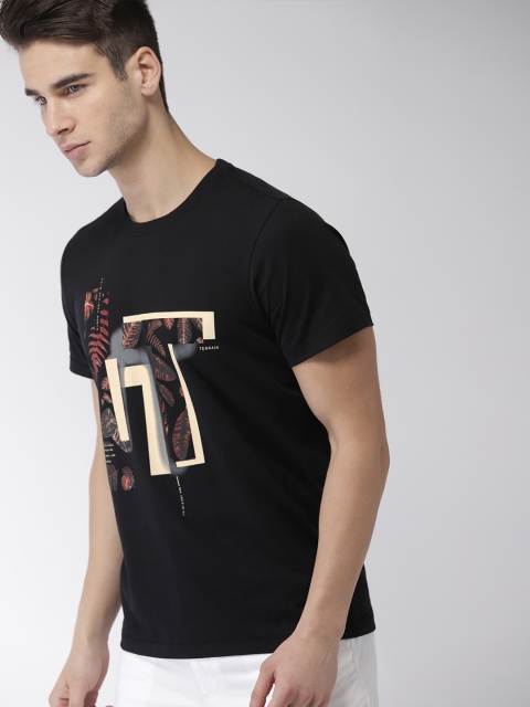 

Indian Terrain Men Black Printed Round Neck T-shirt