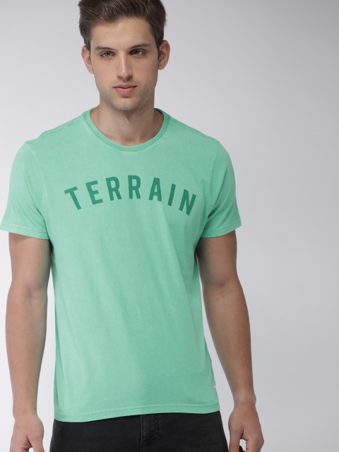 

Indian Terrain Men Green Printed Round Neck T-shirt