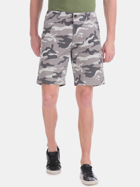 

Aeropostale Men Grey Camouflage Print Regular Fit Shorts