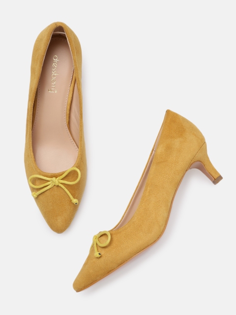 

DressBerry Women Mustard Solid Pumps