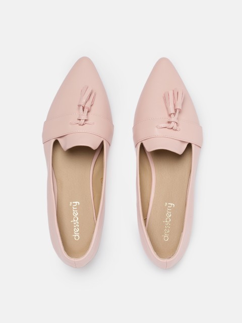 

DressBerry Women Pink Solid Ballerinas