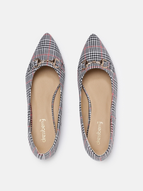 

DressBerry Women Multicoloured Woven Design Ballerinas, Multi