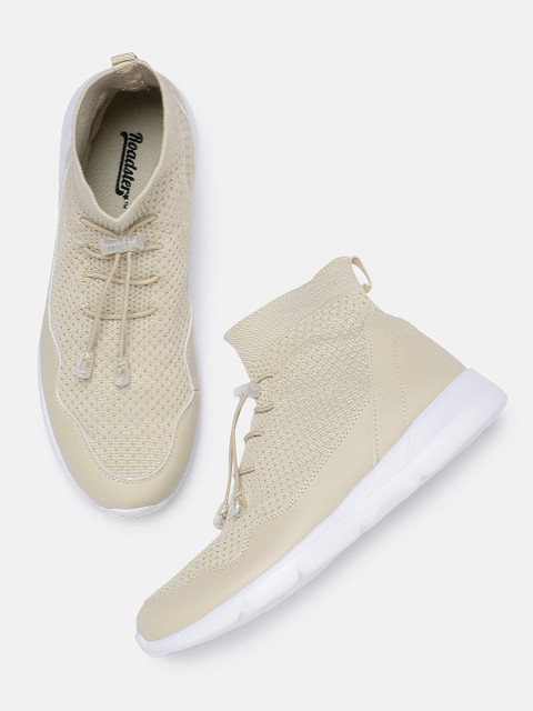 

Roadster Women Beige Mid-top Sneakers