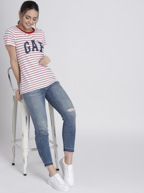 

GAP Women's Logo Act T-Shirt, White