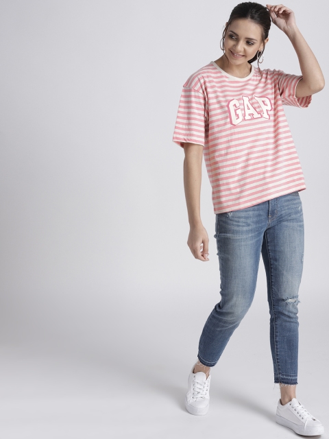 

GAP Women's Striper Logo Graphic Crewneck T-Shirt, Pink