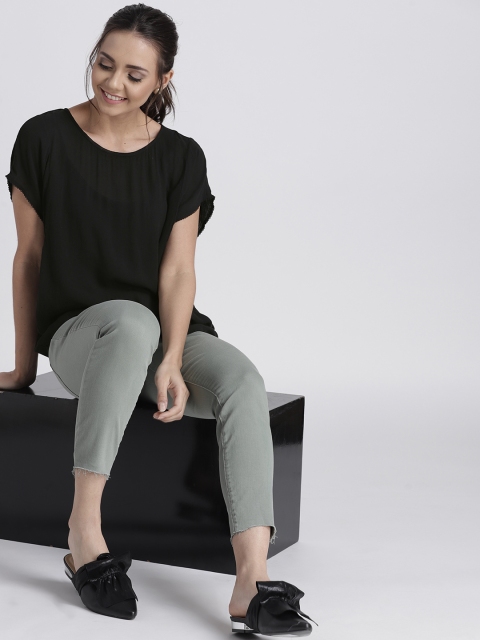 

GAP Women Extended Shoulder Top, Black