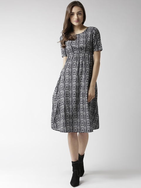 

Hubberholme Women Black & Grey Printed Midi Empire Dress