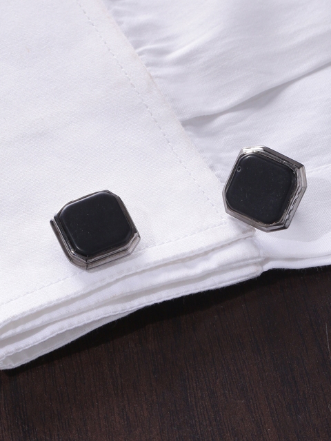 

Dare by Voylla Black Geometric Cufflinks