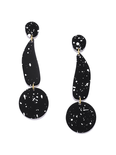 

OOMPH Black Geometric Drop Earrings