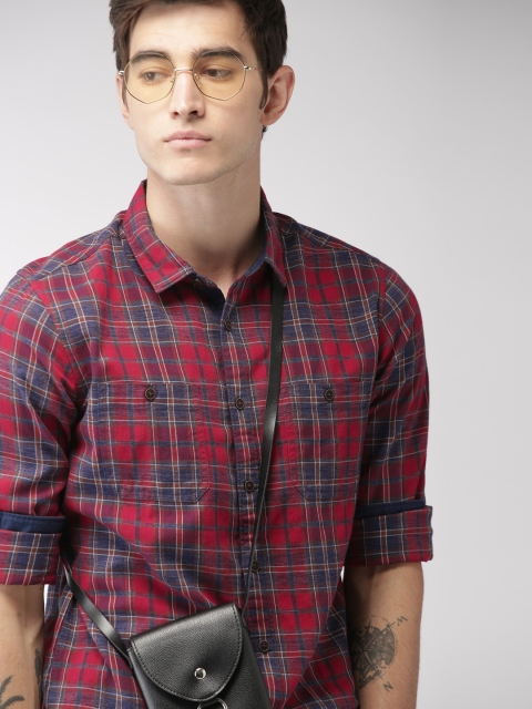 

Harvard Men Red & Navy Blue Checked Casual Shirt