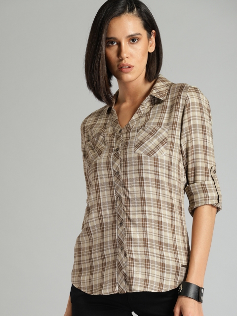 

Roadster Women Olive Green & Off White Regular Fit Checked Casual Shirt