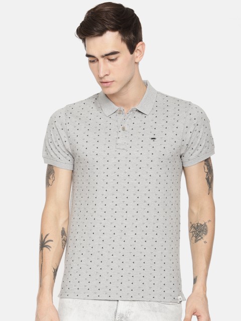 

Lee Men Grey Printed Polo Collar Pure Cotton T-shirt