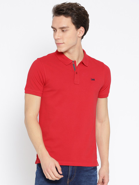 

Lee Men Red Solid Polo Collar T-shirt