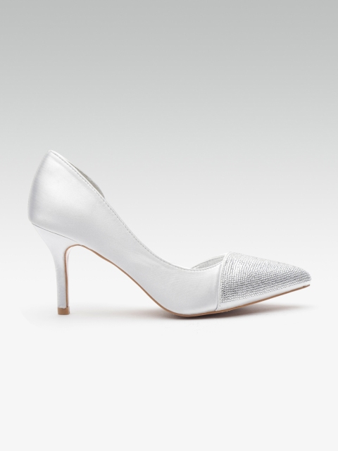 

ELLE Women Silver-Toned Embellished Pumps