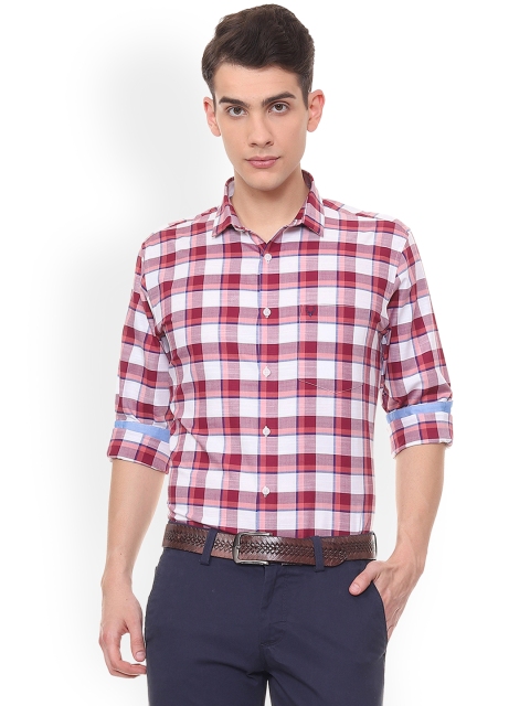 

Allen Solly Men White & Red Slim Fit Checked Casual Shirt