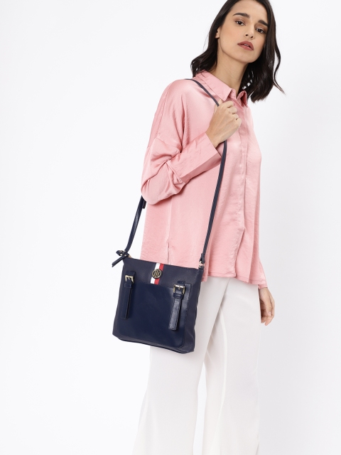 

Tommy Hilfiger Navy Blue Solid Sling Bag