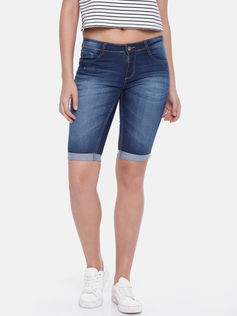 

Kraus Jeans Women K4041 Blue Solid Regular Fit Denim Mid Rise Pedal Pushar Shorts