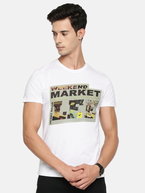 

Lee Men White Printed Round Neck Pure Cotton T-shirt