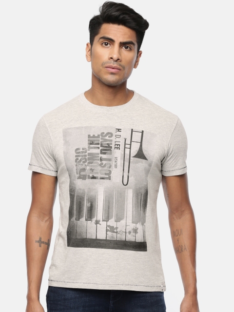 

Lee Men Grey Melange Printed Round Neck T-shirt