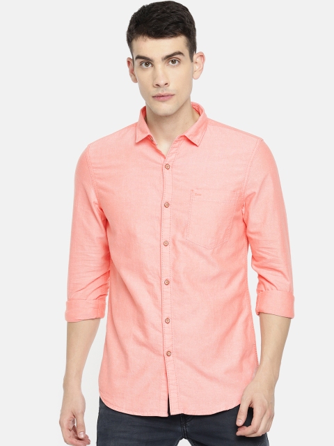 

Lee Men Coral Regular Solid Casual Shirt, Peach