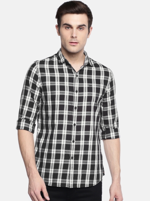 

Lee Men Black & White Slim Fit Checked Casual Shirt