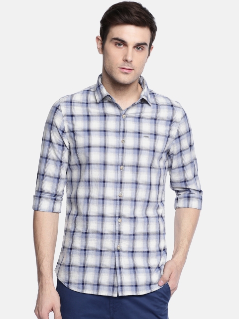 

Lee Men Blue & Off-White Slim Fit Checked Casual Shirt